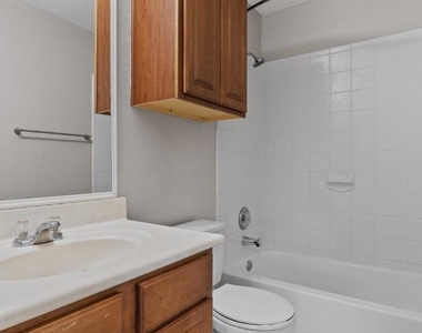 3417 Savage Springs Dr - Photo Thumbnail 27
