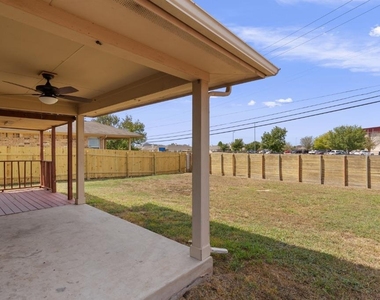 3417 Savage Springs Dr - Photo Thumbnail 31