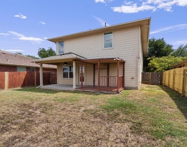 3417 Savage Springs Dr - Photo Thumbnail 34