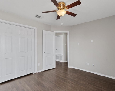 3417 Savage Springs Dr - Photo Thumbnail 29
