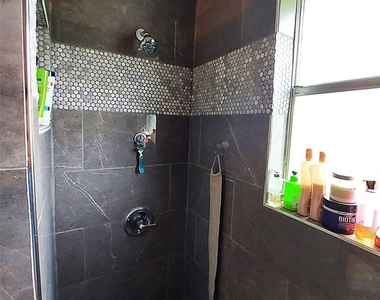 2303 Dover Rd - Photo Thumbnail 7