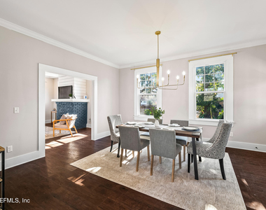 2843 Oak Street - Photo Thumbnail 87
