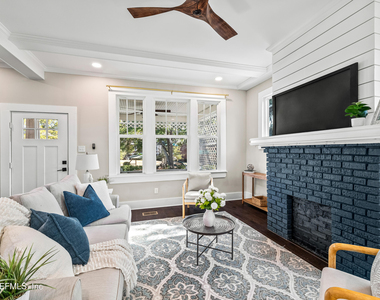 2843 Oak Street - Photo Thumbnail 81