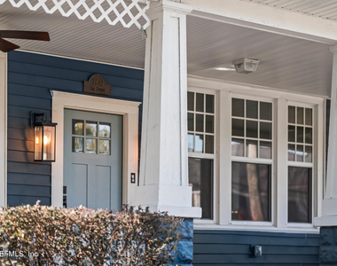 2843 Oak Street - Photo Thumbnail 78