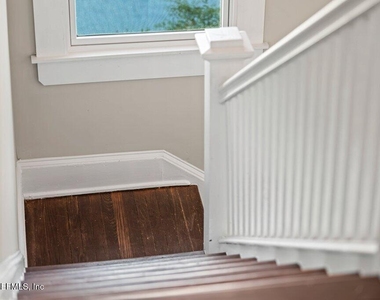 2843 Oak Street - Photo Thumbnail 42