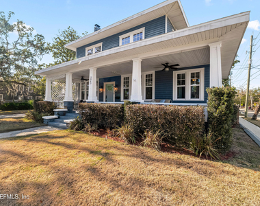 2843 Oak Street - Photo Thumbnail 77