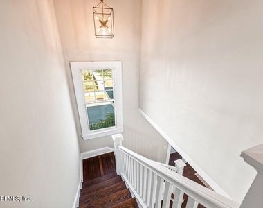 2843 Oak Street - Photo Thumbnail 43