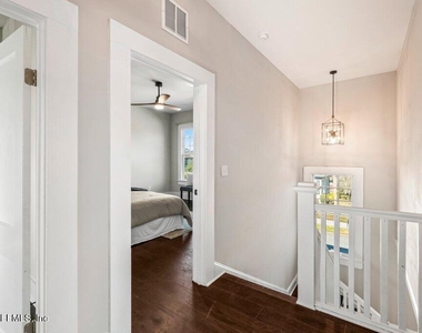 2843 Oak Street - Photo Thumbnail 44