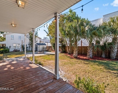 2843 Oak Street - Photo Thumbnail 66