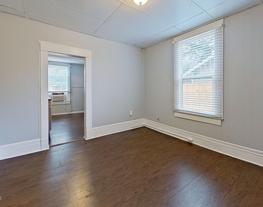 1513 Palm Avenue - Photo Thumbnail 7