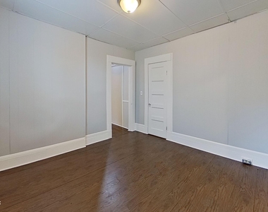 1513 Palm Avenue - Photo Thumbnail 8