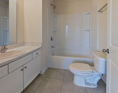 106 Red House Circle - Photo Thumbnail 10