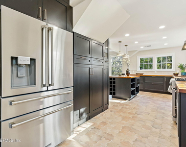 1150 Willow Branch Avenue - Photo Thumbnail 9
