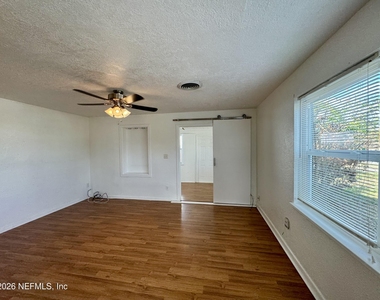 288 Boylston Avenue - Photo Thumbnail 28