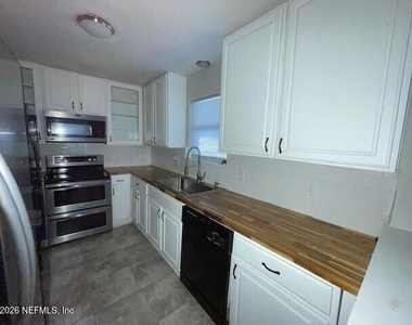 3459 Rogero Road - Photo Thumbnail 5