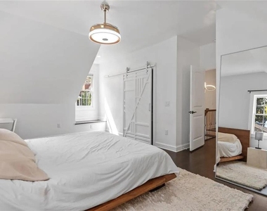 356 W Wieuca Road Ne - Photo Thumbnail 21