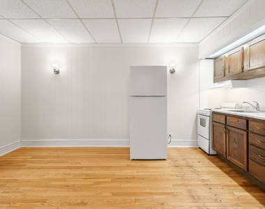 1440 W Howard Street - Photo Thumbnail 4