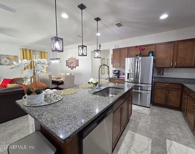 12284 Peanut Court - Photo Thumbnail 4