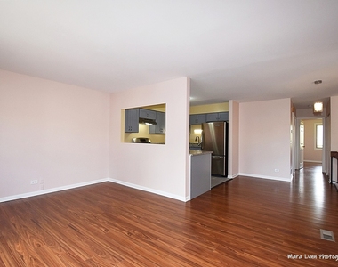 374 Juniper Tree Court - Photo Thumbnail 4