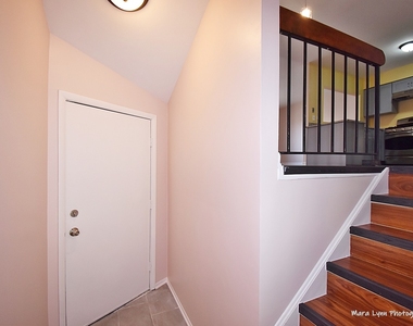 374 Juniper Tree Court - Photo Thumbnail 15
