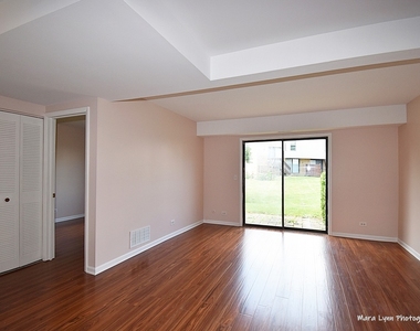 374 Juniper Tree Court - Photo Thumbnail 18