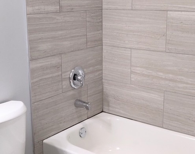 6210 S Eberhart Avenue - Photo Thumbnail 1