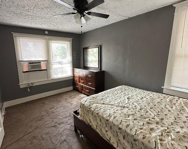 6818 Stearns Street - Photo Thumbnail 13
