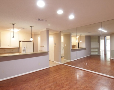 2602 Rice Boulevard - Photo Thumbnail 10