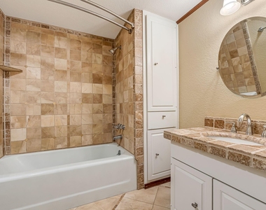 516 S Post Oak Lane - Photo Thumbnail 15