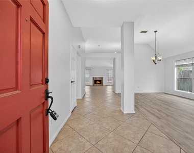 1035 Cascade Creek Drive - Photo Thumbnail 4