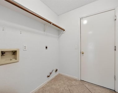 1035 Cascade Creek Drive - Photo Thumbnail 34