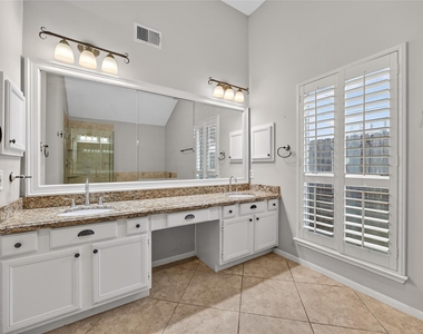 1035 Cascade Creek Drive - Photo Thumbnail 26