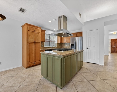 1035 Cascade Creek Drive - Photo Thumbnail 16