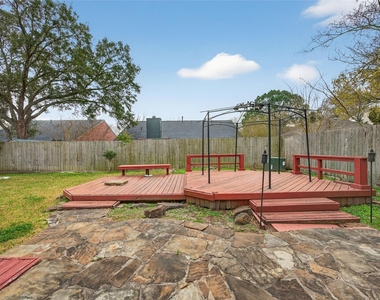 1035 Cascade Creek Drive - Photo Thumbnail 44