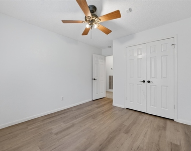 1035 Cascade Creek Drive - Photo Thumbnail 30