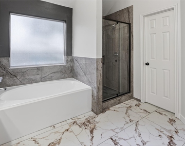 4418 W Thunderwood Circle - Photo Thumbnail 9