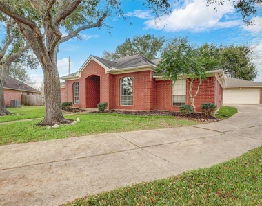 4418 W Thunderwood Circle - Photo Thumbnail 32