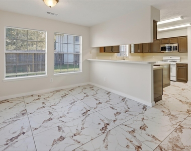 4418 W Thunderwood Circle - Photo Thumbnail 19