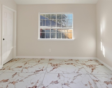 4418 W Thunderwood Circle - Photo Thumbnail 27