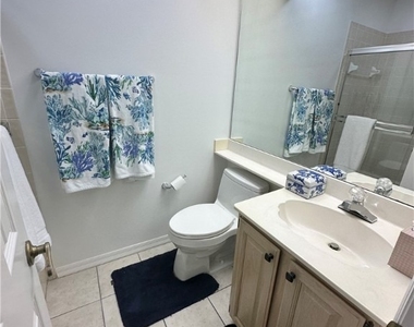 27121 Oakwood Lake Drive - Photo Thumbnail 10