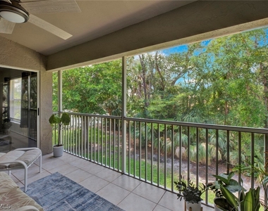 386 Emerald Bay Circle - Photo Thumbnail 19