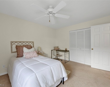 386 Emerald Bay Circle - Photo Thumbnail 12