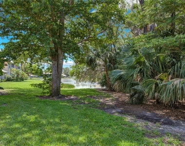 386 Emerald Bay Circle - Photo Thumbnail 18