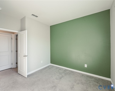 6404 Bilberry Alley - Photo Thumbnail 23