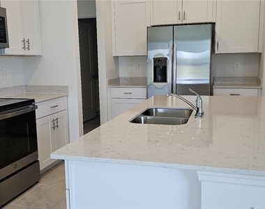 20291 Caroline Creek Place - Photo Thumbnail 2