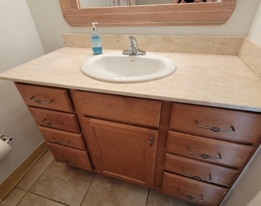 2937 Winkler Avenue - Photo Thumbnail 22