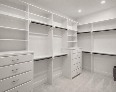 43 W Loftwood Circle - Photo Thumbnail 19