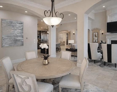 43 W Loftwood Circle - Photo Thumbnail 13