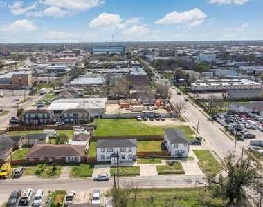 904 Beverly Avenue - Photo Thumbnail 14