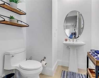 5166 Andros Drive - Photo Thumbnail 32